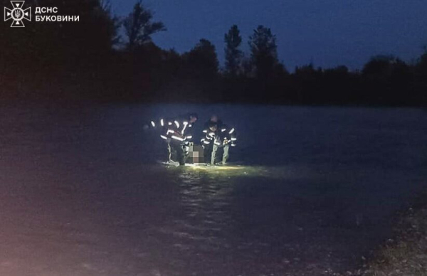 У Чернівцях надзвичайники дістали тіло чоловіка з Прута » ТВА У Чернівцях надзвичайники дістали тіло чоловіка з Прута » ТВА