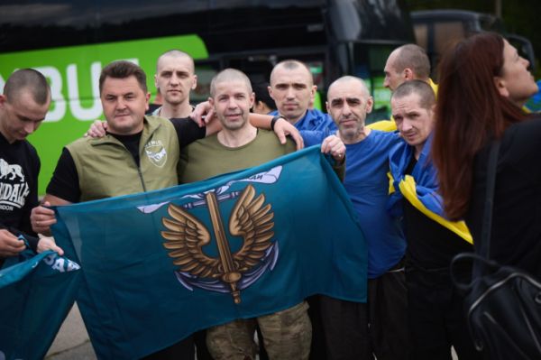 Між Україною та Росією сьогодні відбувся новий обмін полоненими &raquo; Чернівецький промінь | Новини. Буковина. Чернівці