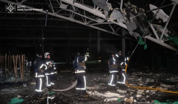 Вночі росіяни вдарили по сусідній з Буковиною Хмельницькій області &raquo; Чернівецький промінь | Новини. Чернівці. Буковина